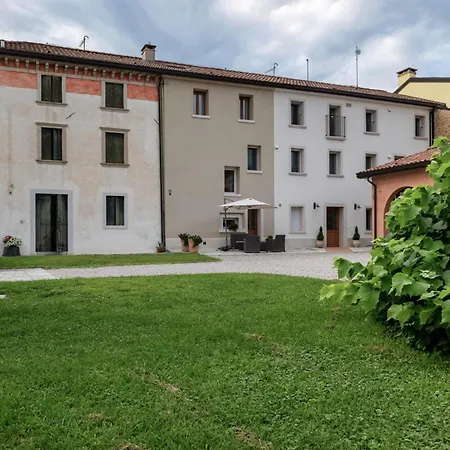 Borgo Botol アパート Gaiarine