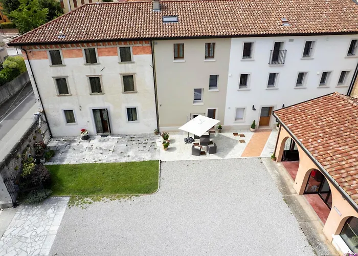 Borgo Botol Lägenhet *